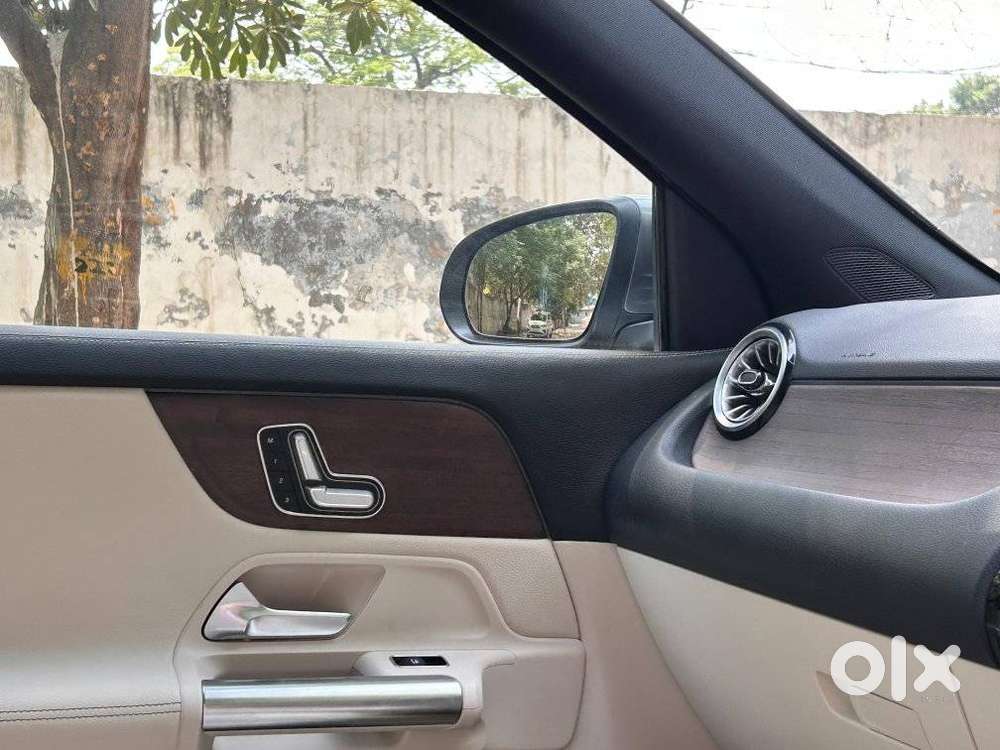 Mercedes-benz Gla 200, 2023, Petrol