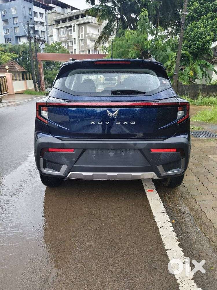 Mahindra Xuv 3xo Ax5 Pm At, 2024, Petrol
