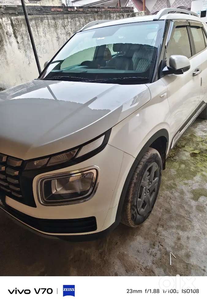 Hyundai Venue S Plus Petrol Manual 2024