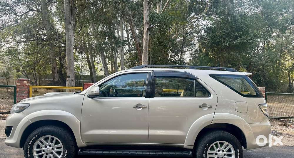 Toyota Fortuner 2011-2016 4x2 At, 2014, Diesel