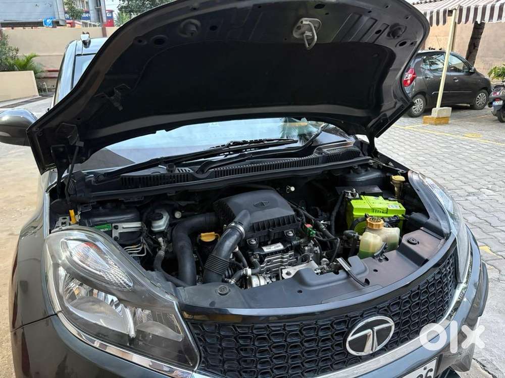 2018 Tata Nexon Xm Petrol  Single Owner  Excellent Condition