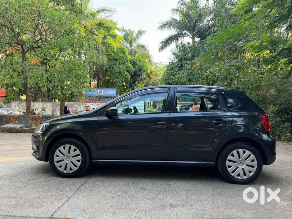 Volkswagen Polo Comfortline 2015 Cng  Well Maintained