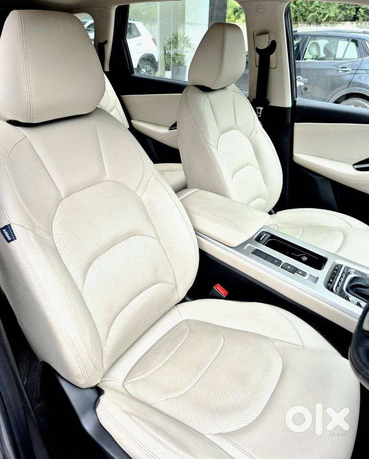Mg Hector Sharp Pro 1.5 Turbo Cvt Dual Tone, 2023, Petrol