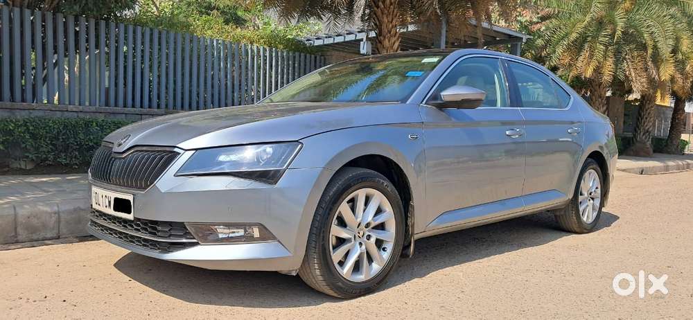 Skoda Superb Lk 1.8 Tsi At, 2017, Petrol