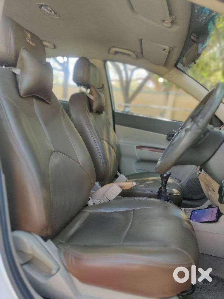 Hyundai Verna Vtvt 1.4 E, 2010, Petrol