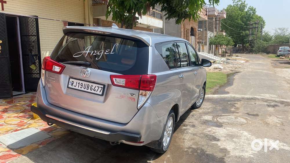 Toyota Innova Crysta 2018