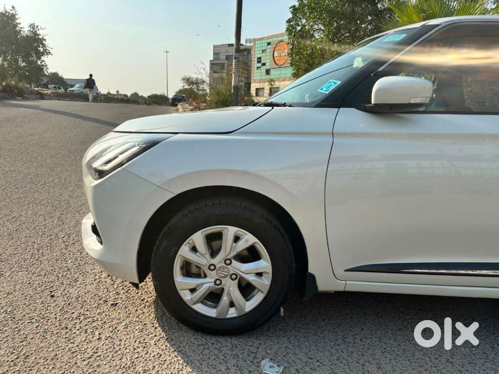 Maruti Suzuki Swift Amt Zxi, 2024, Petrol