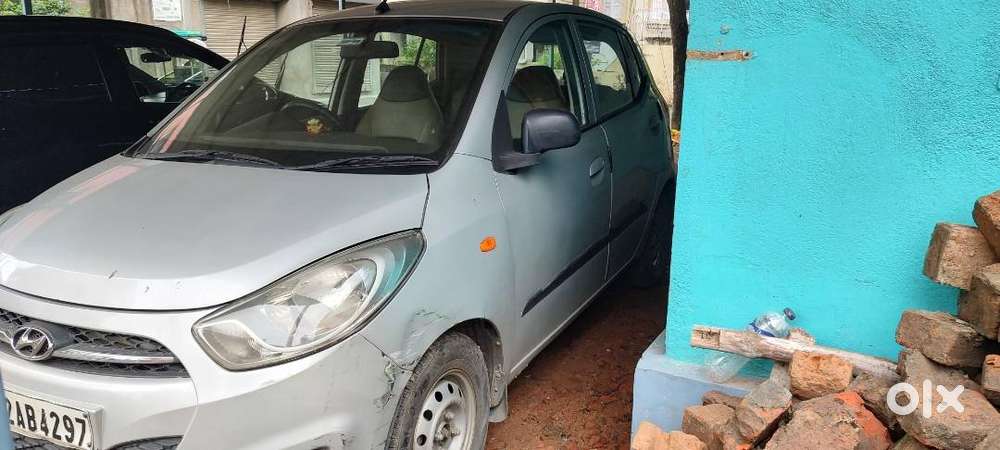 Hyundai I10 D-lite 2012 Petrol