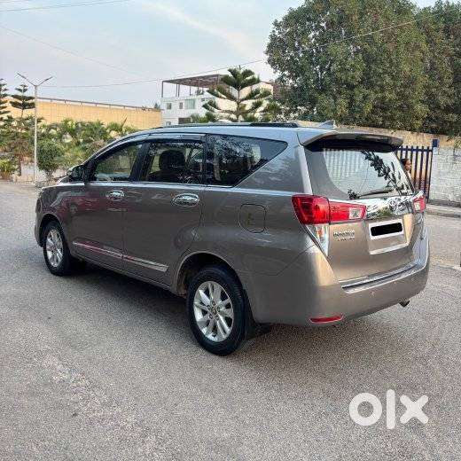 Toyota Innova Crysta 2.8z Automatic, 2017, Diesel