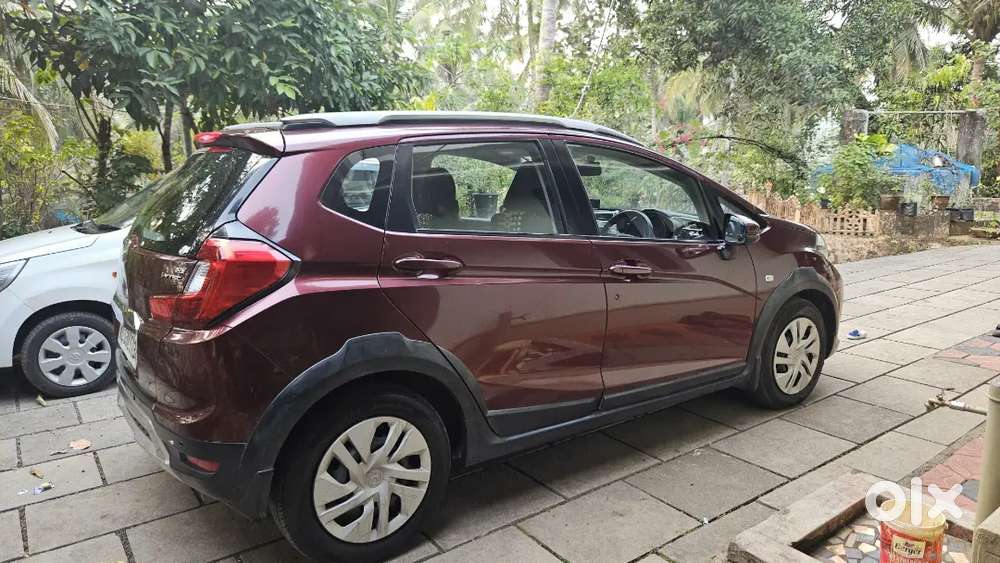 Single Owned Well Maintained Good Condition Honda Car.