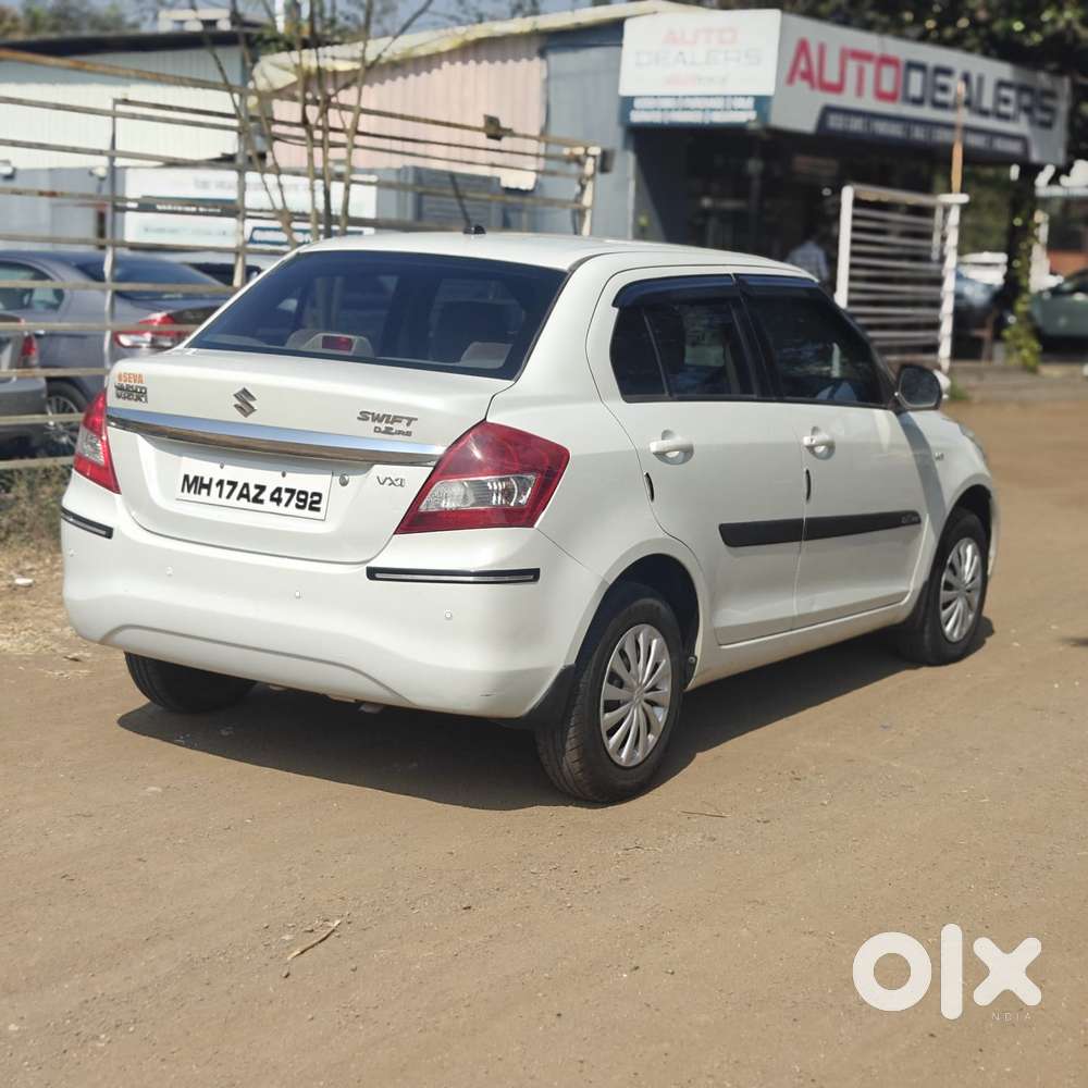 Maruti Suzuki Dzire 1.2 Vxi, 2015, Petrol