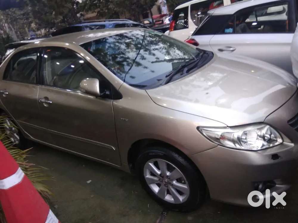 Toyota Corolla Altis 2010