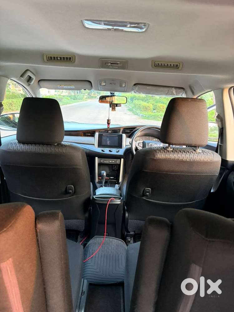 Toyota Innova Crysta 2019
