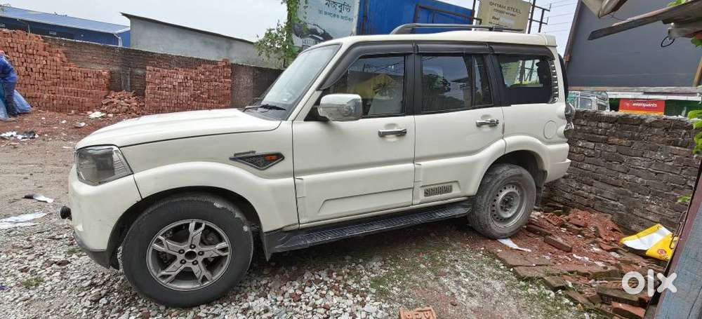 Mahindra Scorpio S10, 2017, Diesel
