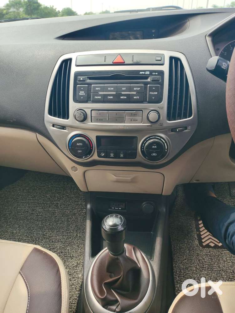 Hyundai I20 Magna 1.2 Mt, 2014, Petrol