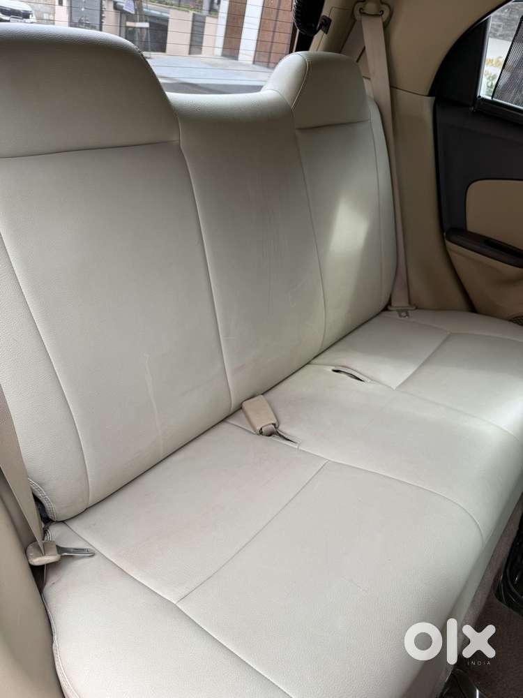 Honda Brio V Automatic, 2014, Petrol