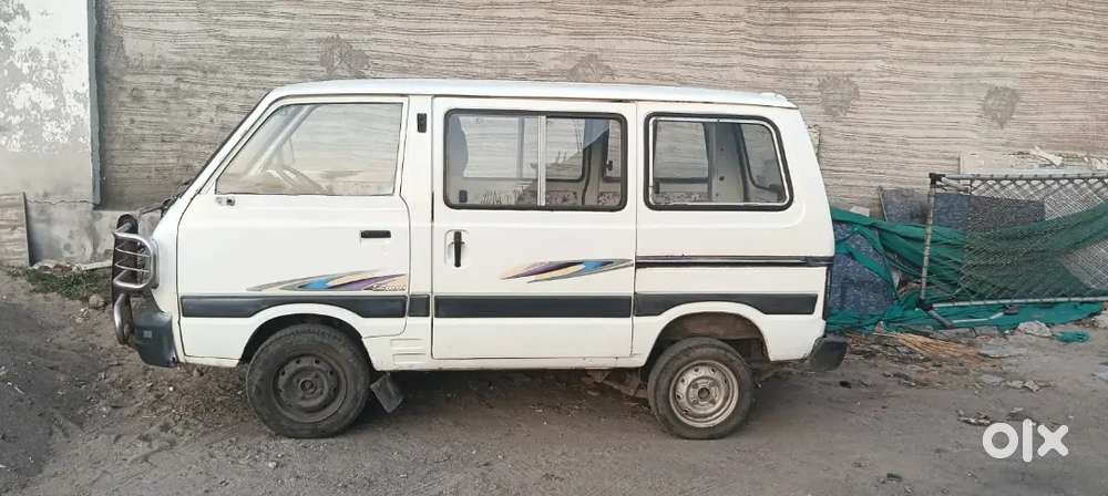 Maruti Suzuki Omni 2010