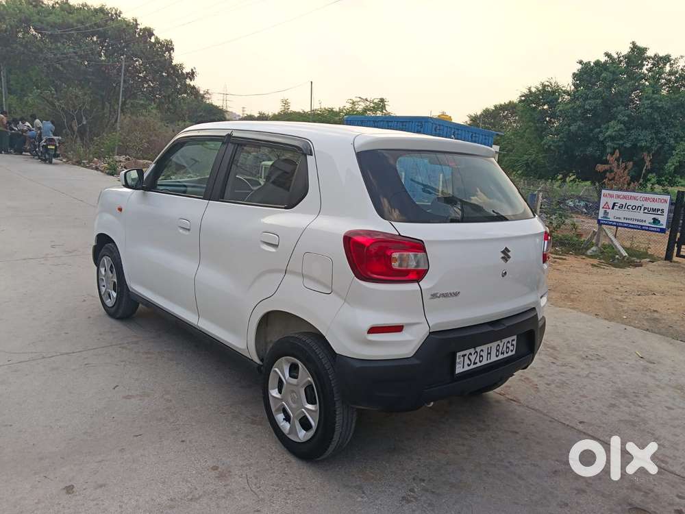 Maruti Suzuki S-presso Vxi Plus, 2023, Petrol