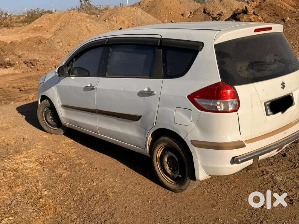 Maruti Suzuki Ertiga 2015