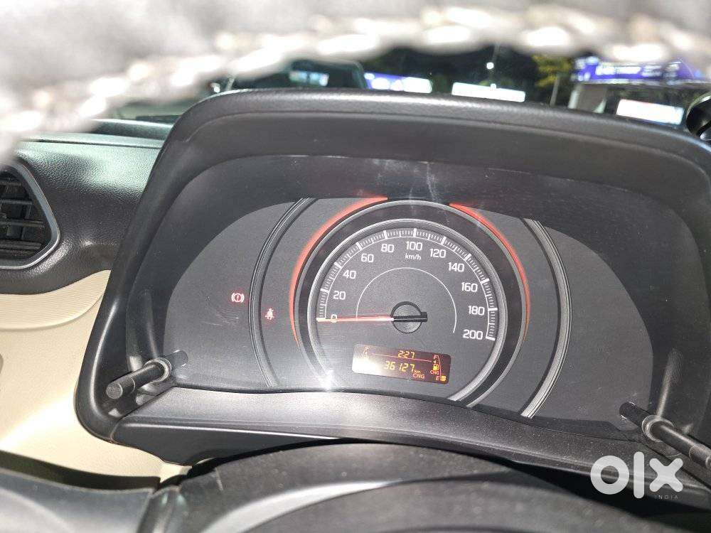 Maruti Suzuki Dzire 1.2 Vxi Cng, 2025, Cng & Hybrids