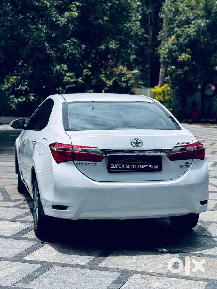 Toyota Corolla Altis 2015 Diesel Well Maintained