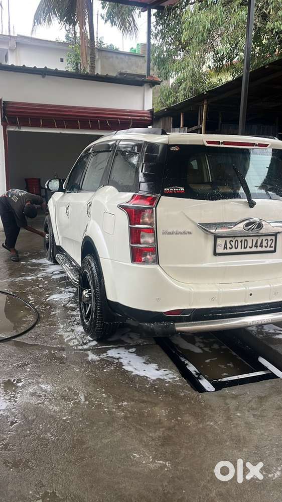 Mahindra Xuv500 Diesel 2017  Very Good Condition Just Buy And Drive