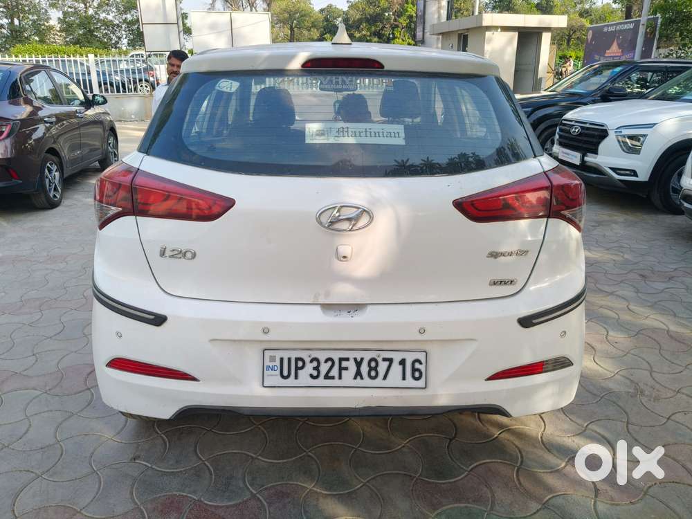 Hyundai Elite I20 Sportz (o) 1.2, 2014, Petrol