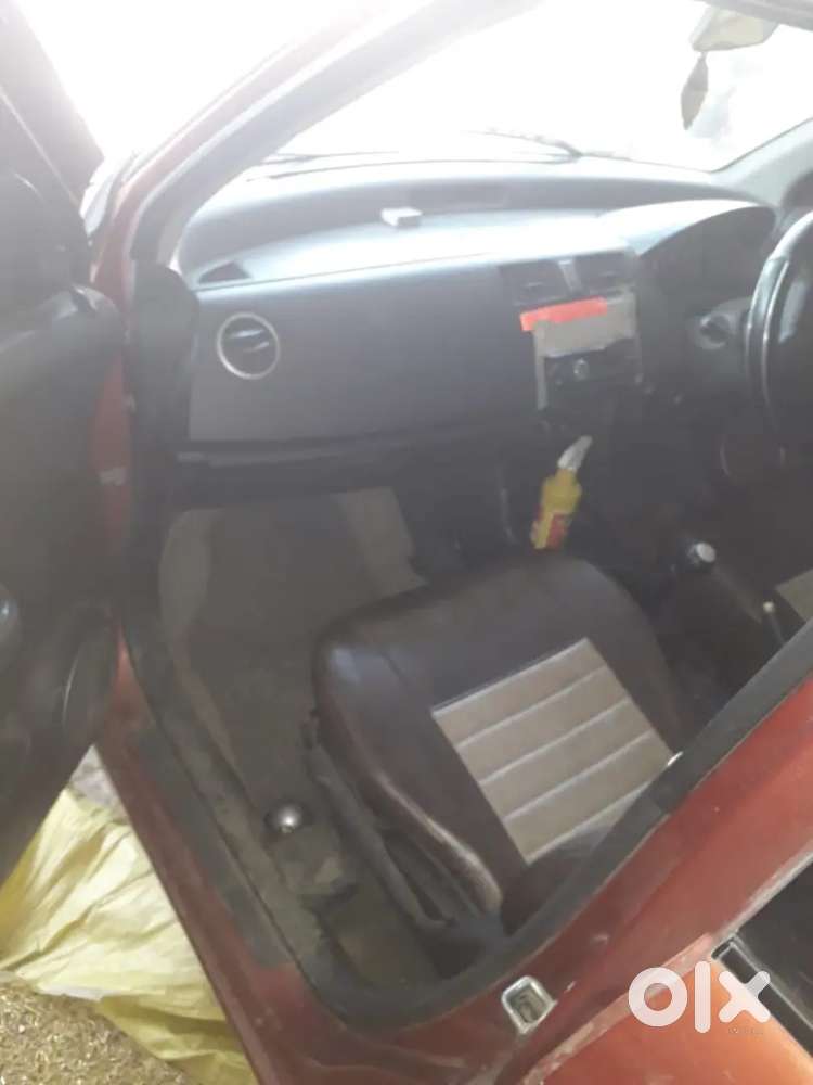 Maruti Suzuki Swift 2010