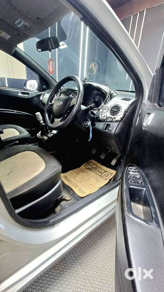 Hyundai Grand I10 Sportz O 1.2, 2016, Petrol