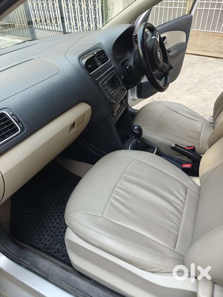 Volkswagen Polo 2014 Petrol 75028 Km Driven