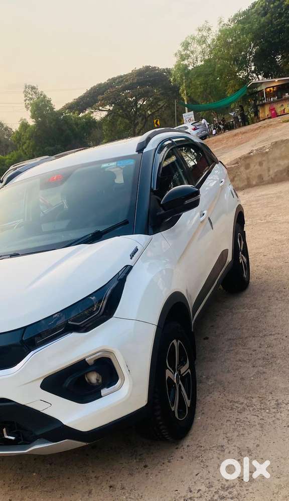 Tata Nexon Amt Xza Plus, 2023, Petrol