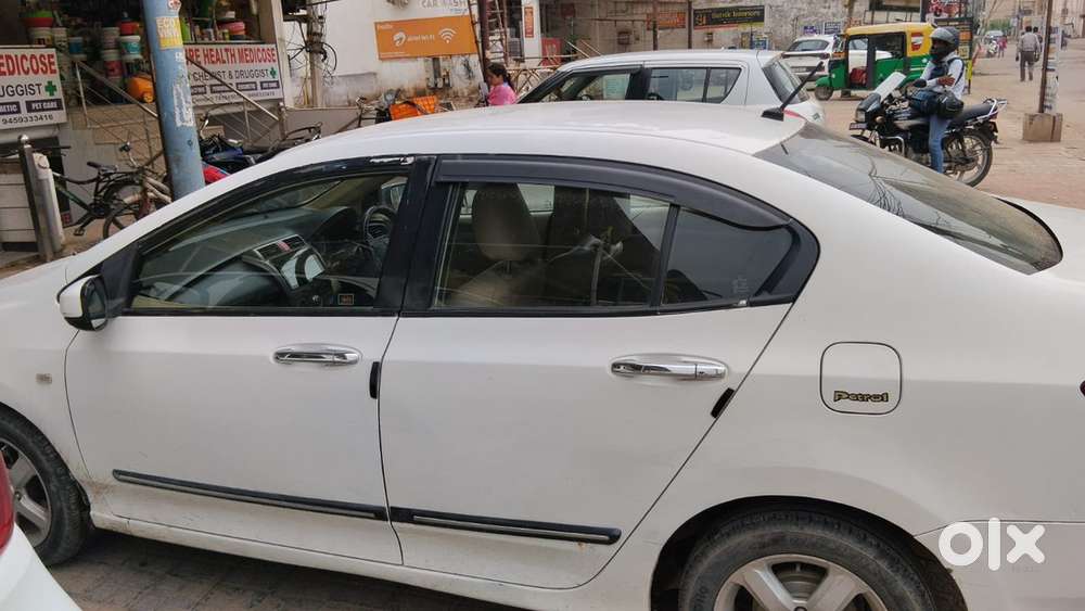 Honda City Petrol 2011 Car