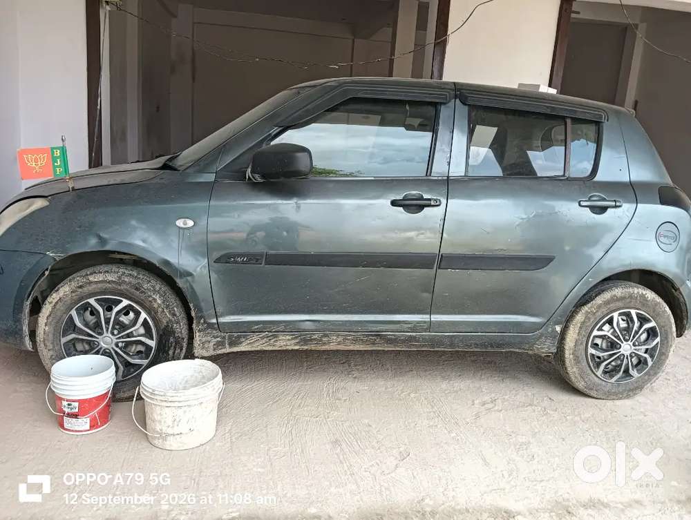 Maruti Suzuki Swift 2006 Petrol 70000 Km Driven