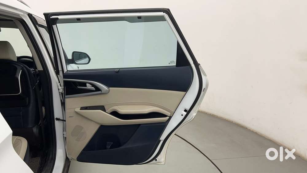 Kia Carens 1.5 Luxury Plus Diesel At 6 Str, 2022, Diesel