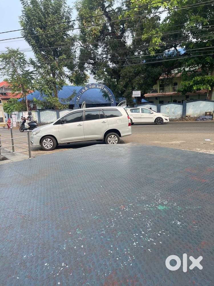 Toyota Innova 2005 Diesel 320000 Km Driven