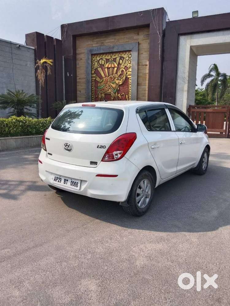 Hyundai I20 Sportz 1.4 Crdi, 2013, Diesel