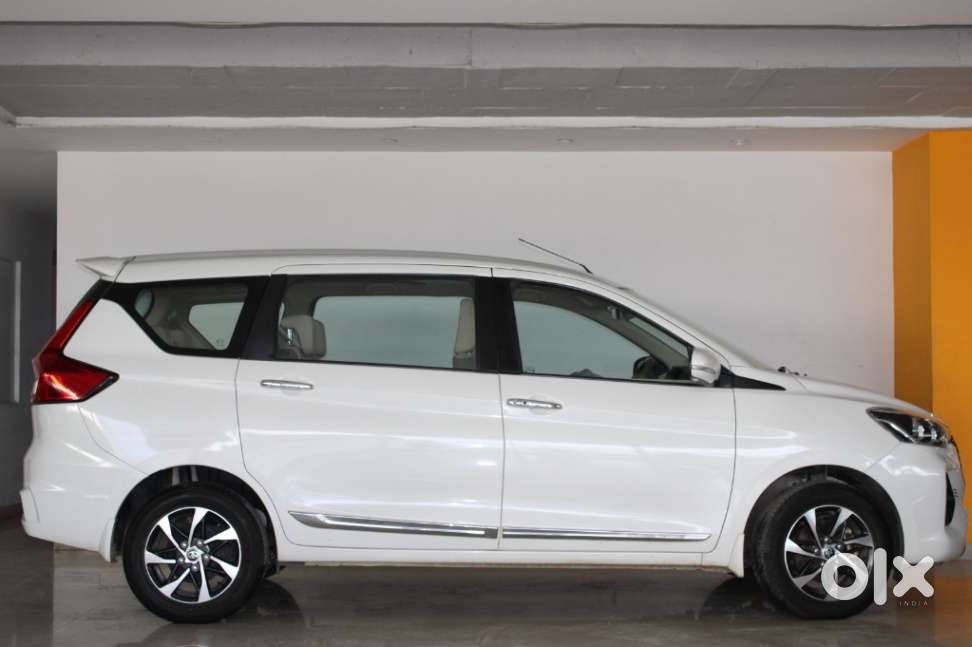 Toyota Rumion V At, 2023, Petrol