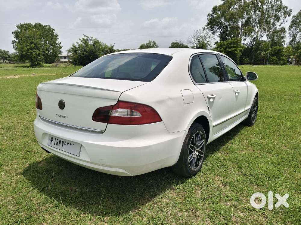 Skoda Superb 2.0 Ambition Tdi At, 2012, Diesel