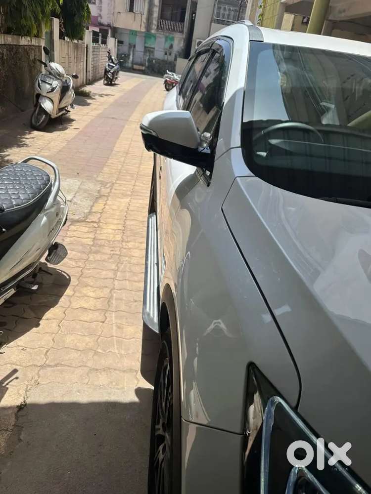 Mahindra Xuv700 Diesel At 2024 Luxury Pack