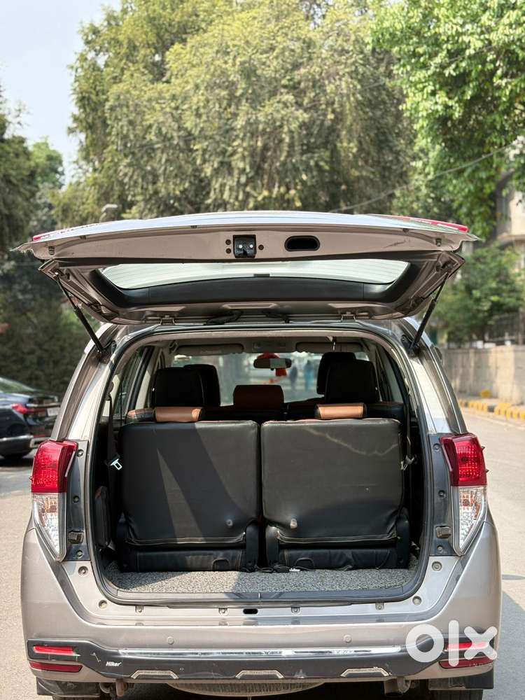 Toyota Innova Crysta 2.4 G Mt, 2019, Diesel