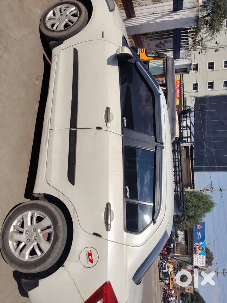 Maruti Suzuki Swift Dzire 2014