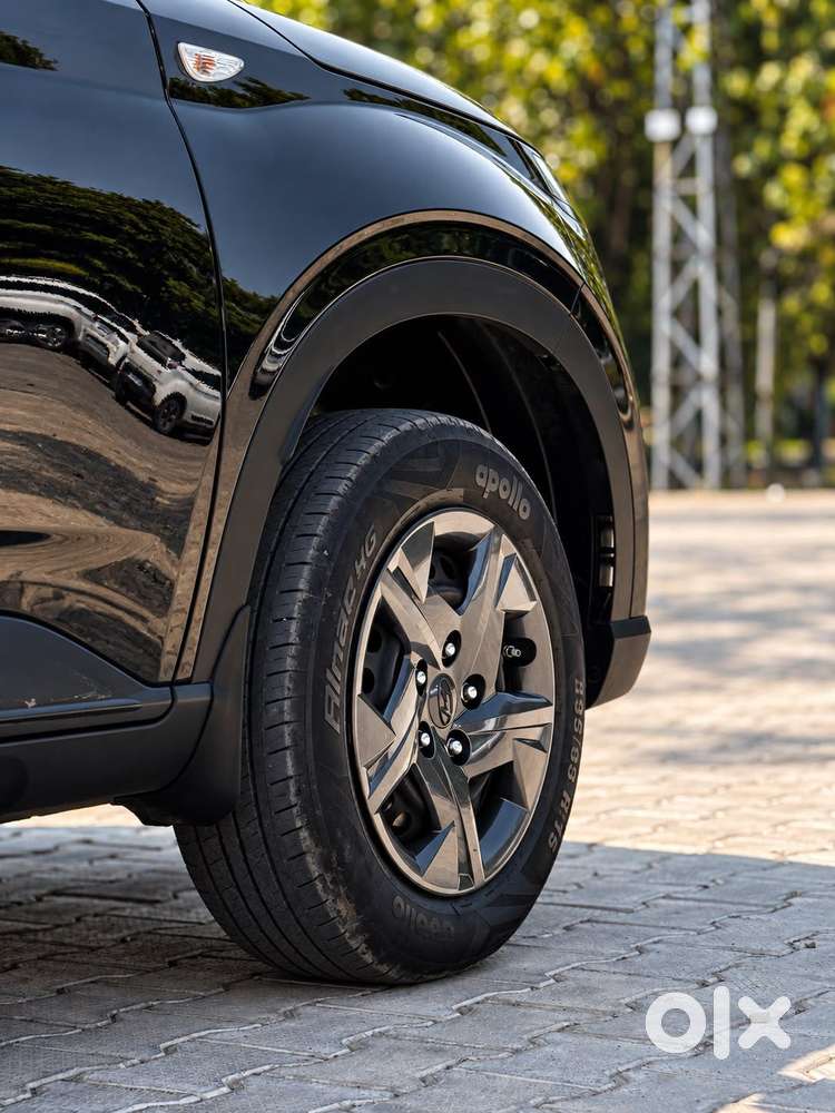 Hyundai Venue S 1.2 Petrol, 2024, Petrol