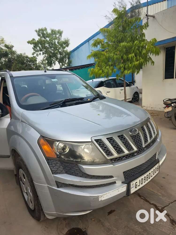 Mahindra Xuv500 2015 Car