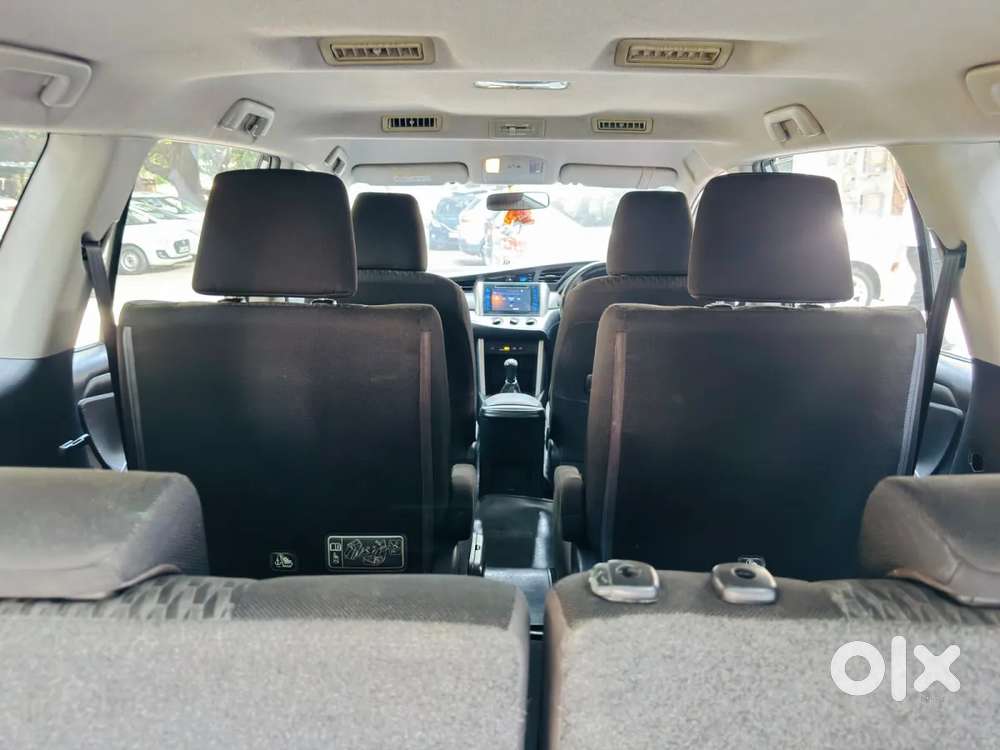 Toyota Innova Crysta 2.4 G Mt 7 Str, 2018, Diesel
