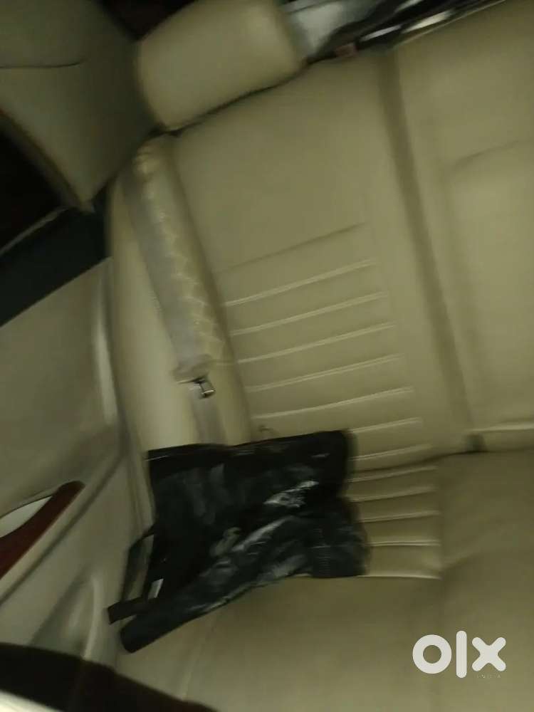 Toyota Corolla Altis 2011 Diesel Manual
