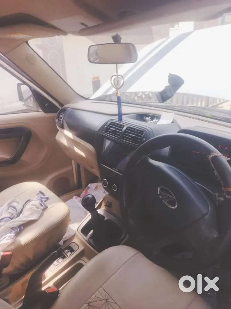 Mahindra Tuv 300 2019
