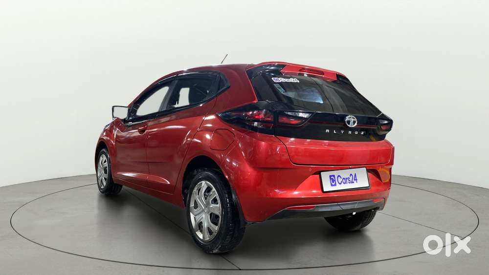 Tata Altroz 1.2 Xm Plus, 2022, Petrol