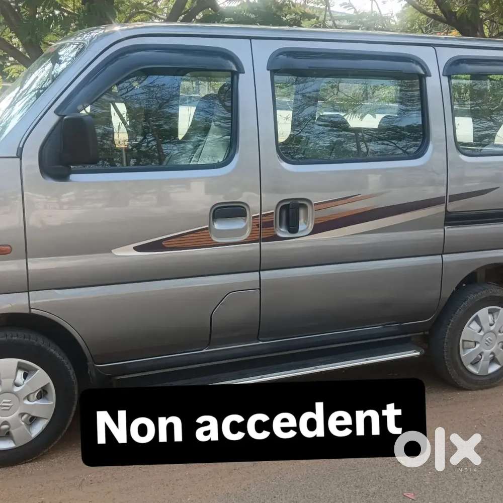 2nd Owner Maruti Eeco 2020 Petrol Manual