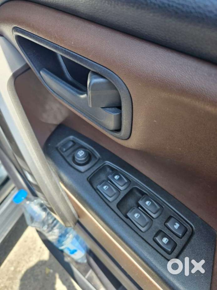 Mahindra Scorpio-n 2.2 Z6 Diesel At 7 Str, 2023, Diesel