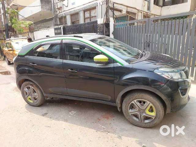 Tata Nexon 2018 Petrol 32709 Km Driven